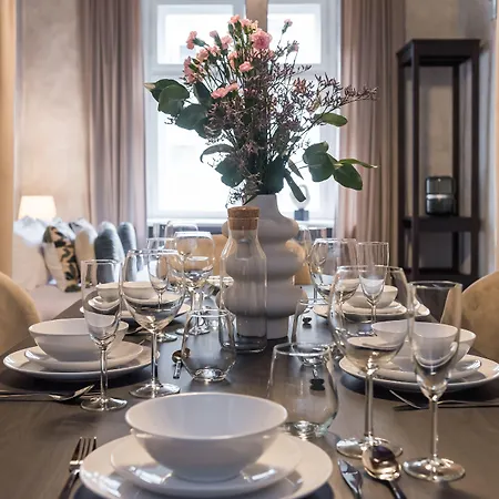 Gallery 7 Heritage - Loftaffair Collection Appartamento Cracovia