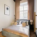 Gallery 7 Heritage - Loftaffair Collection *
