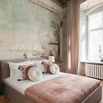 Gallery 7 Heritage - Loftaffair Collection Krakau