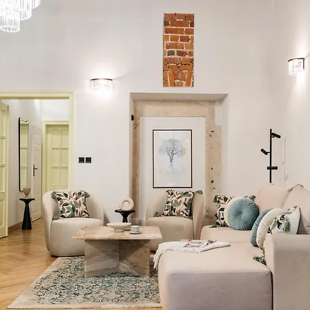 Gallery 7 - Loftaffair Collection Apartmán