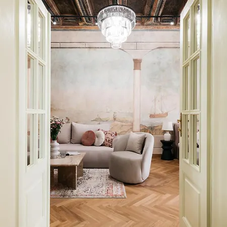 Gallery 7 Heritage - Loftaffair Collection * Kraków