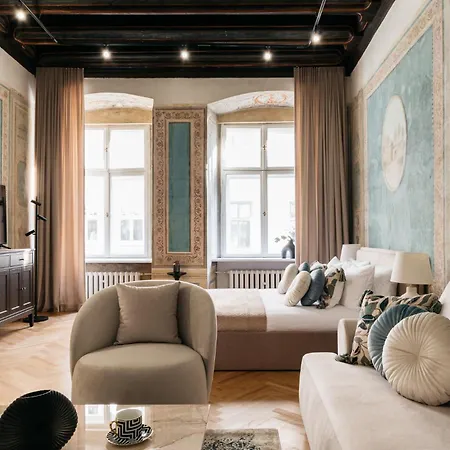 Gallery 7 Heritage - Loftaffair Collection