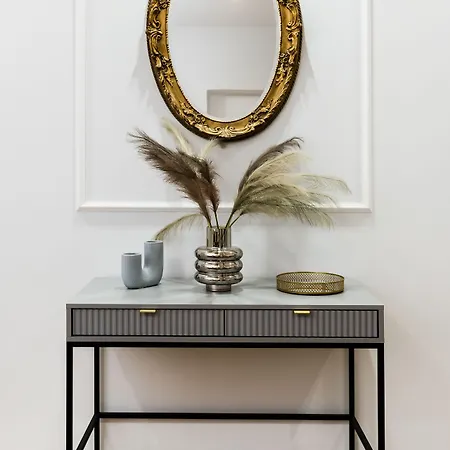 Gallery 7 Heritage - Loftaffair Collection *